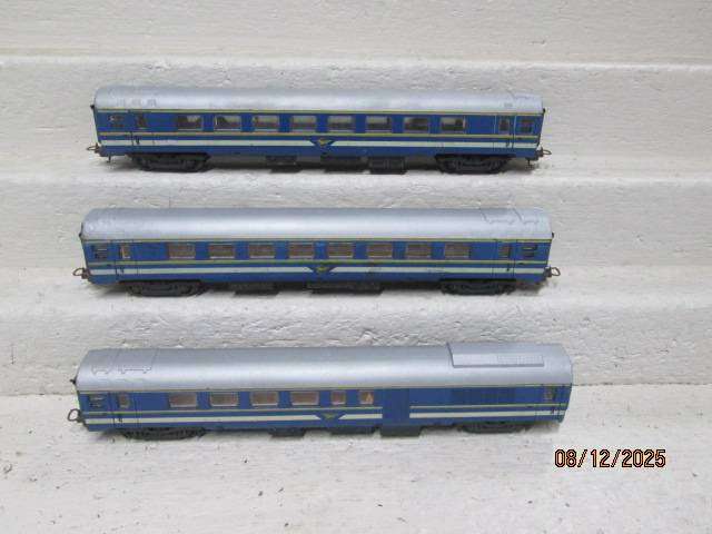 HO SCALE - LIMA - SAR - BLUE TRAIN COACHES - X3