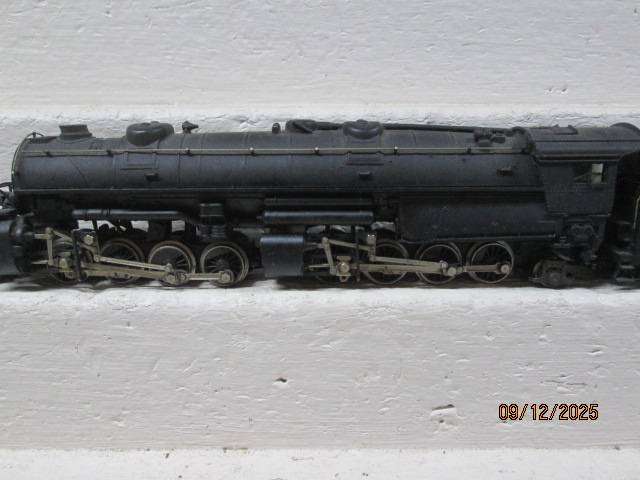 HO SCALE - RIVAROSSI - Y6B 2-8-8-2 MALLET ARTICULATED LOCOMOTIVE
