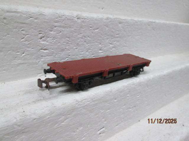 HO / OO SCALE - HORNBY MECCANO - FLAT WAGON