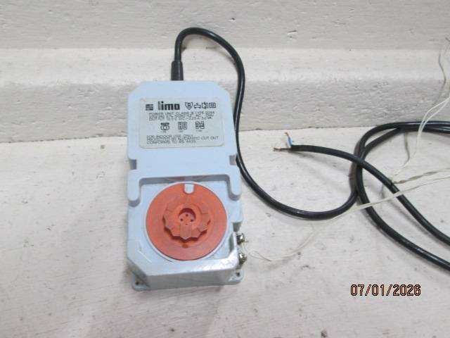 HO /OO SCALE - LIMA - CONTROLLER