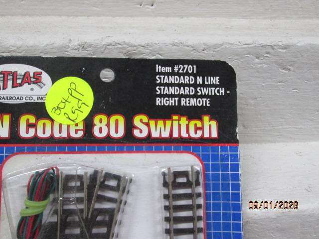 N SCALE - ATLAS - ELECTRIC RIGHT HAND POINT  - BOXED