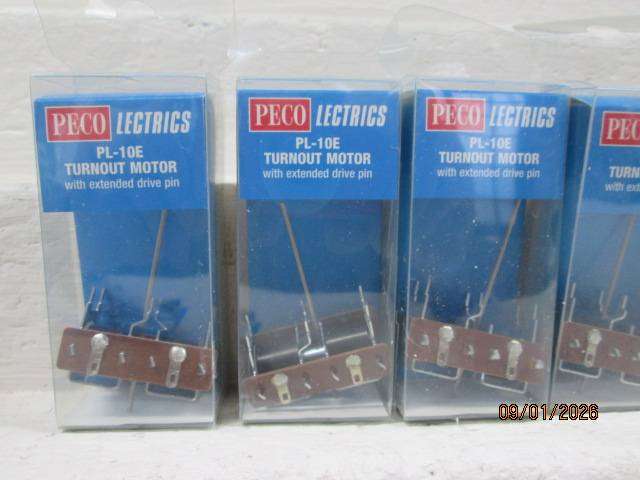 HO SCALE - PECO - ELECTRIC POINT MOTOR WITH EXTENDED DRIVE PIN  - X5 - BOXED