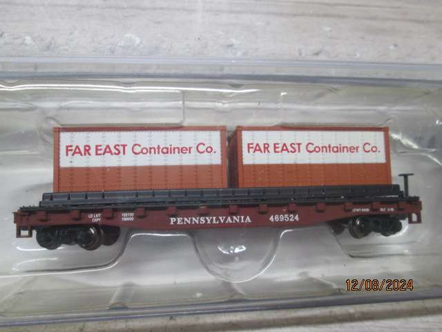 N SCALE - BACHMAN - FLAT CAR WAGON WITH CONTAINER LOAD - BOXED
