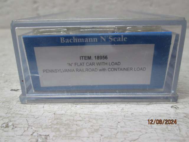 N SCALE - BACHMAN - FLAT CAR WAGON WITH CONTAINER LOAD - BOXED