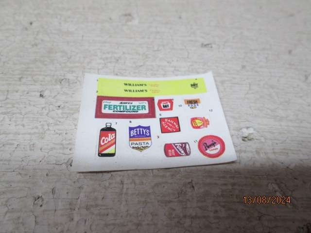 N SCALE - LIFE LIKE - COUNTRY STORE