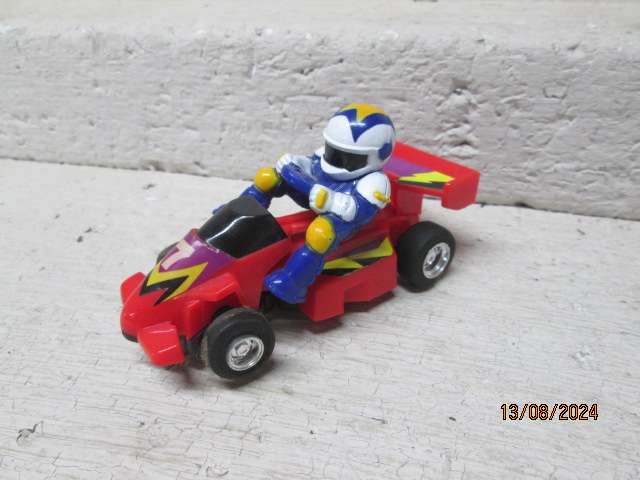 1:32 SCALE - GO CART SLOT CAR