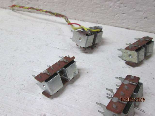 HO / OO SCALE - PECO - TURNOUT MOTORS - X6 - (PL-10E)