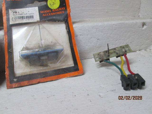 HO / OO SCALE - GAUGEMASTER - POINT MOTORS - X4