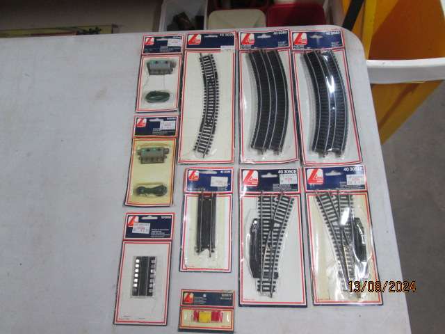 HO  / OO SCALE - LIMA - TRACK & ACCESSORIES - BOXED