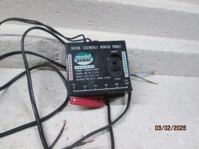 HO SCALE - MODEL POWER - CONTROLLER