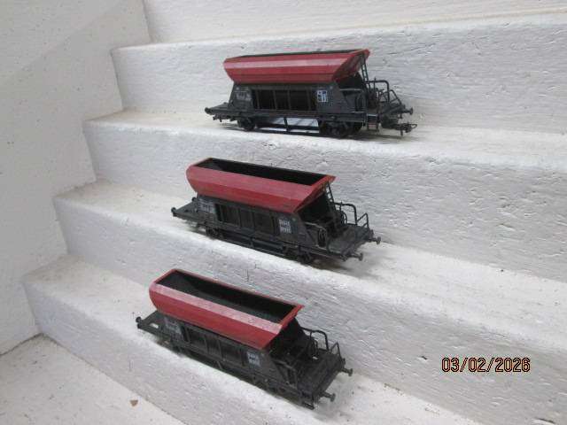 HO SCALE - FALLER - COAL HOPPERS - X3