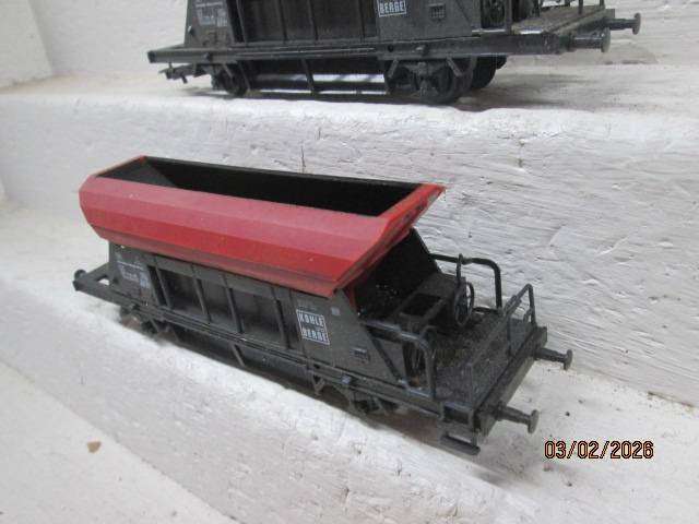 HO SCALE - FALLER - COAL HOPPERS - X3