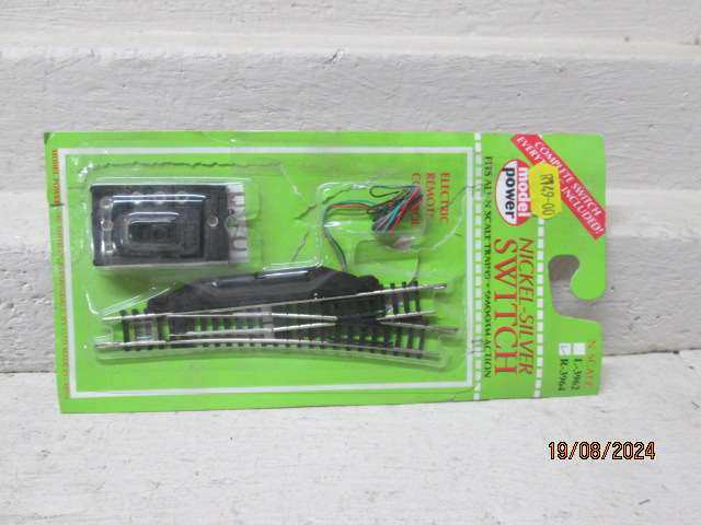 N SCALE - MODEL POWER - RIGHT HAND ELECTRIC POINT - BOXED