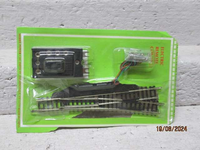 N SCALE - MODEL POWER - RIGHT HAND ELECTRIC POINT - BOXED