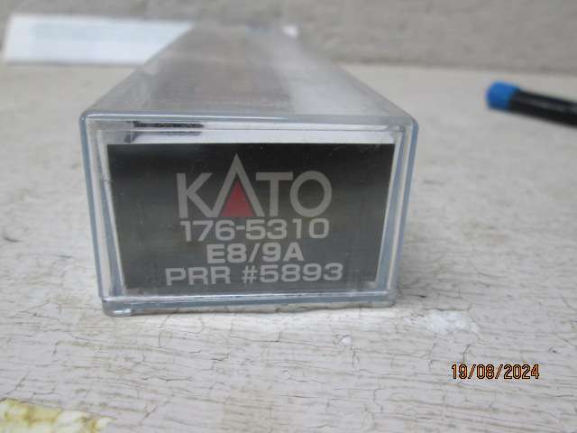 N SCALE - KATO - E8-9A PPR DIESEL LOCOMOTIVE - BOXED