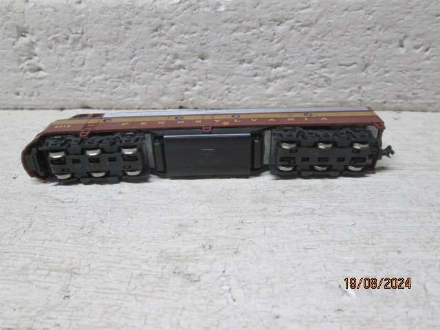 N SCALE - KATO - E8-9A PPR DIESEL LOCOMOTIVE - BOXED