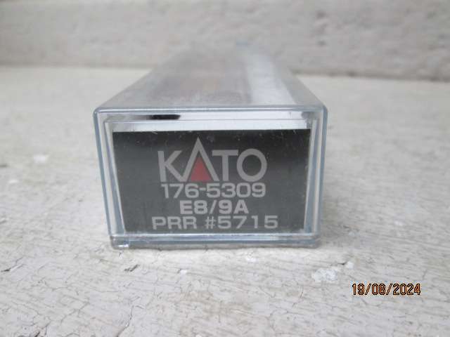 N SCALE - KATO - E8-9A PPR DIESEL LOCOMOTIVE - BOXED