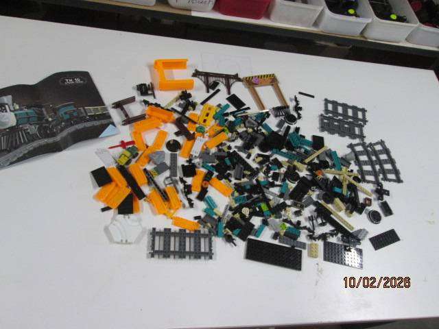 LEGO - JIE STAR - TH 10 - STEAM TRAIN