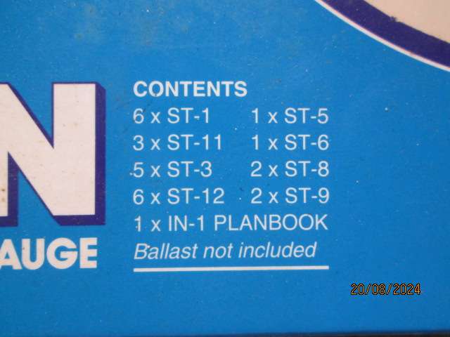 N SCALE - PECO - STARTER TRACK SET - INCLUDING PLAN BOOK - BOXED