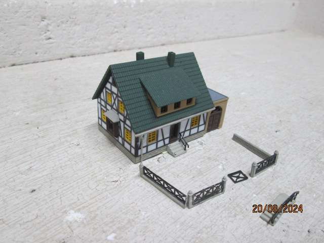 N SCALE - FALLER - TIMBERED HOUSE WITH GARAGE- BOXED