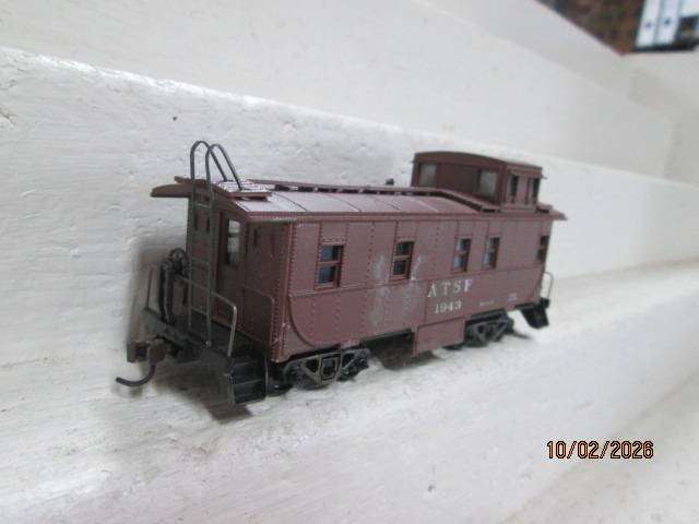 HO SCALE - ATHEARN - SANTE FE CABOOSE - BOXED