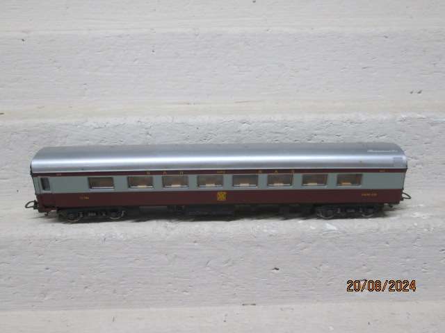 HO SCALE - LIMA - SAR - TRANSKAROO DINING CAR - BOXED