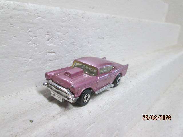 DIE CAST - MATCHBOX SUPERFAST - 1957 CHEVY