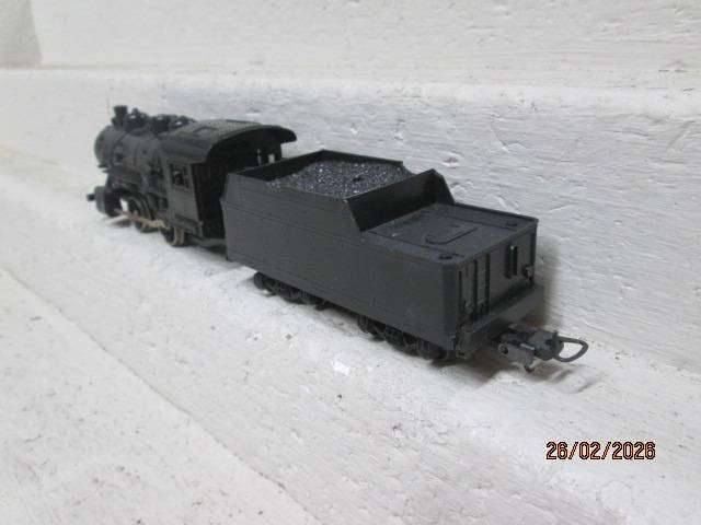 HO SCALE - LIMA - 0-4-0 STEAM LOCOMOTIVE