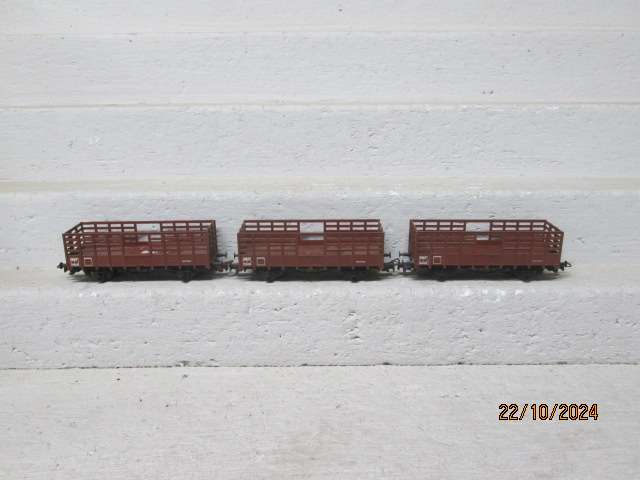 HO SCALE - LILLIPUT - SNCF CATTLE CARS - X3