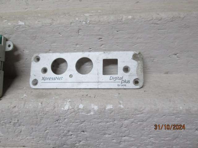 HO SCALE - LENZ - SPARES + BITS & PIECES