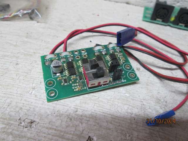 HO SCALE - LENZ - SPARES + BITS & PIECES