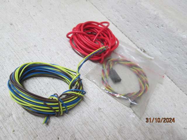 HO SCALE - LENZ - SPARES + BITS & PIECES