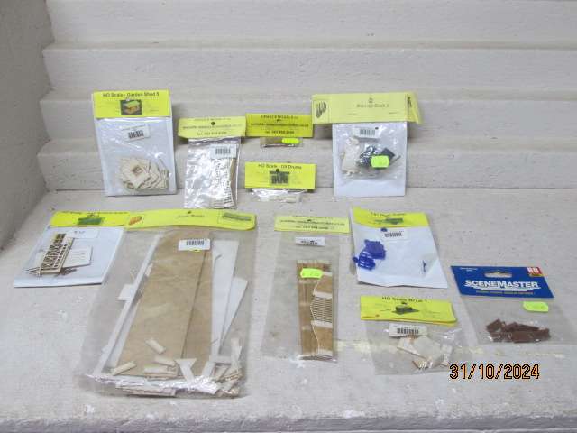 HO SCALE - CRAIG MODELS - X11 VARIOUS KITS