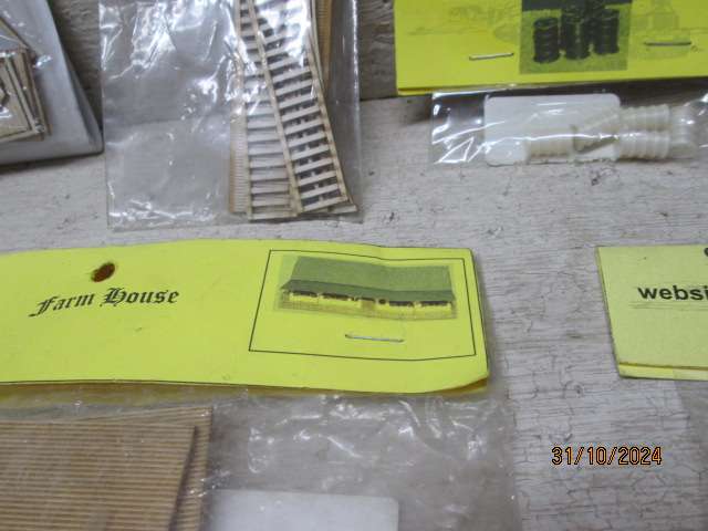 HO SCALE - CRAIG MODELS - X11 VARIOUS KITS