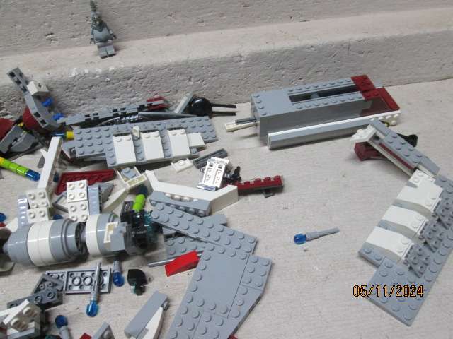 LEGO - STAR WARS - LARGE AMOUNT