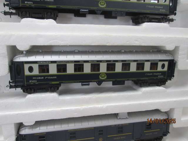 HO SCALE - LIMA - ORIENT EXPRESS - COACHES - X5 - BOXED