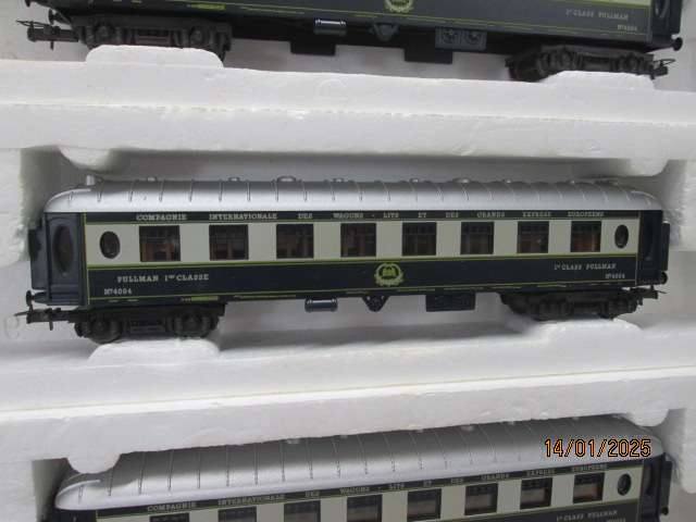 HO SCALE - LIMA - ORIENT EXPRESS - COACHES - X5 - BOXED