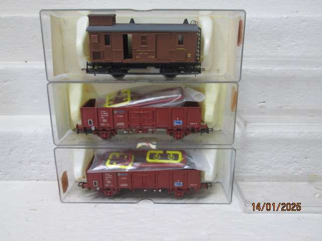 HO SCALE - ELECTROTREN - X3 WAGONS - BOXED