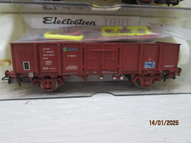 HO SCALE - ELECTROTREN - X3 WAGONS - BOXED