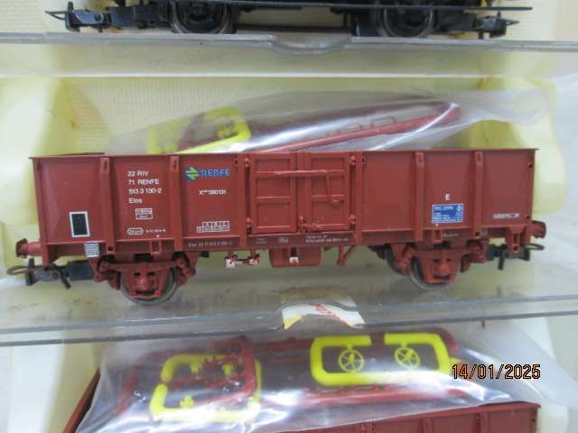 HO SCALE - ELECTROTREN - X3 WAGONS - BOXED