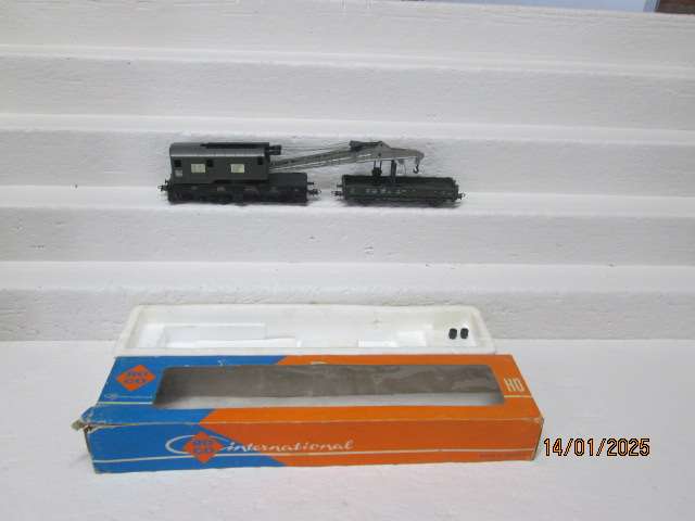 HO SCALE - ROCO - CRANE SET - BOXED