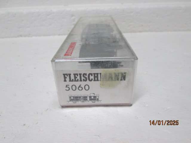 HO SCALE - FLEISCHMANN - DB BAGGAGE CAR - BOXED