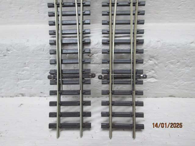 HO / OO SCALE - GRAHAM FARISH POINTS - X14 - BOXED