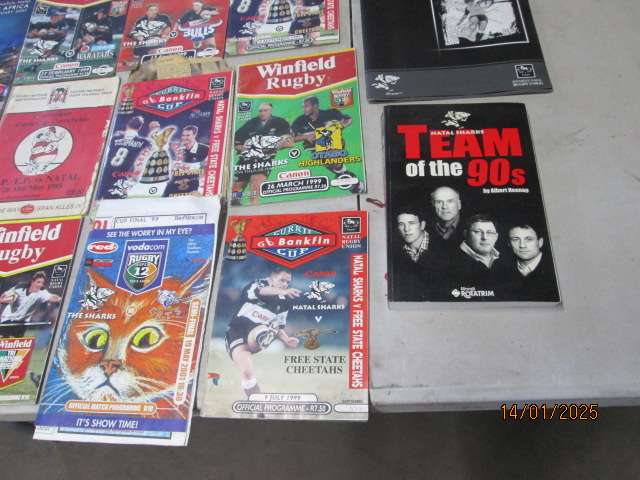 OLD RUGBY MEMORIBILIA MAGAZINES/BOOKS