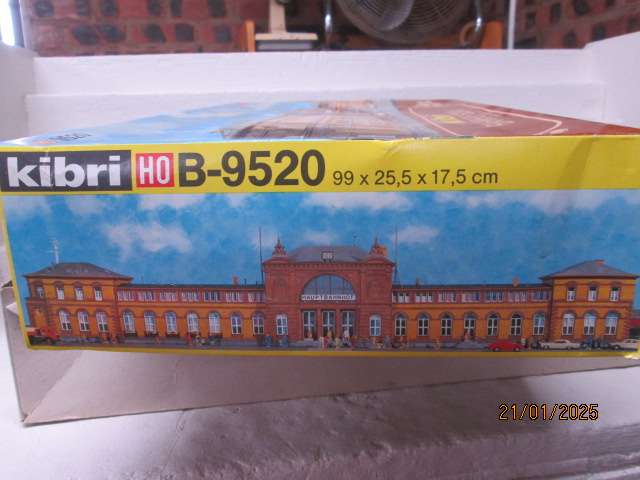 HO SCALE - KIBRI - LARGE BAHNHOF BONN STATION - KIT -  BOXED NO.9520