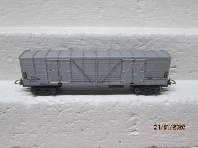 HO SCALE - LIMA - SAR- SILVER OZ - BOX CAR