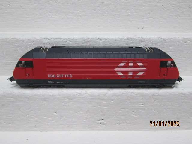 HO SCALE - ROCO - RED SBB CFF FFS ELECTRIC LOCOMOTIVE - BOXED