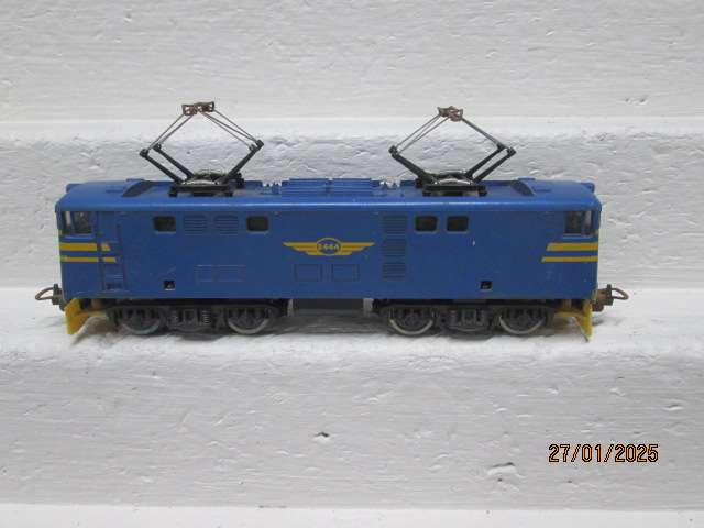 HO SCALE - LIMA - SAR -BLUE 5E ELECTRIC LOCOMOTIVE