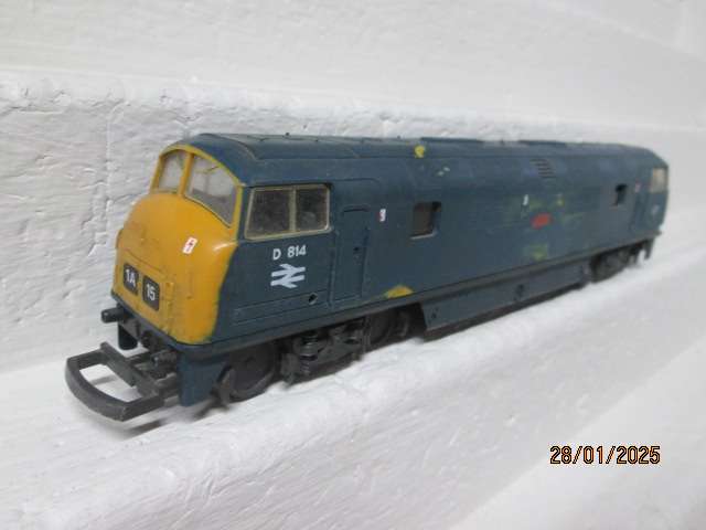 OO SCALE - LIMA - BRISTISH DIESEL LOCOMOTIVE