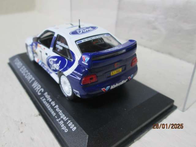 DIE CAST 1:43 SCALE - RALLY CAR -  FORD ESCORT WRC